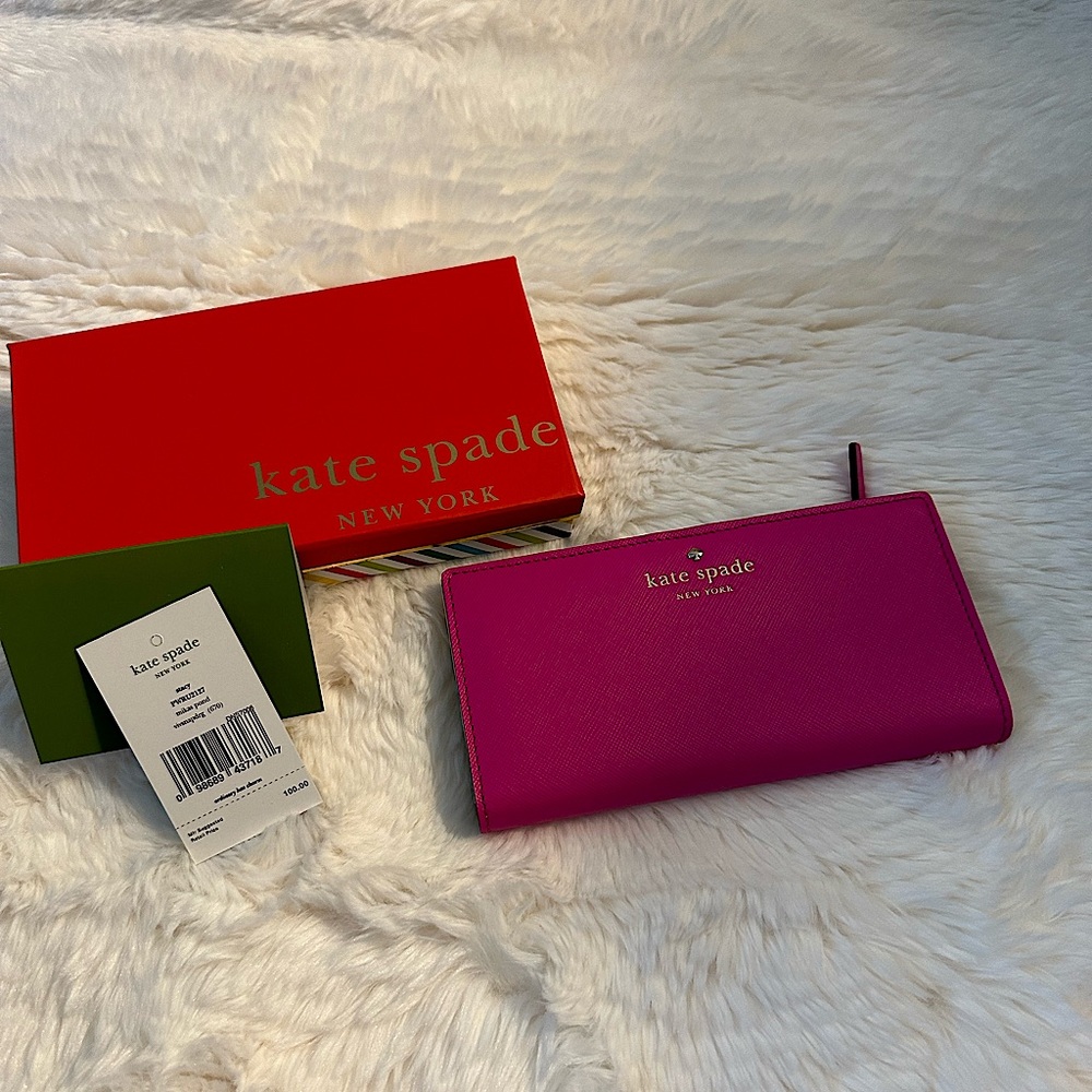 Kate spade wallet  new in box